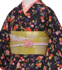 Examples of rental kimono　Retro-modern