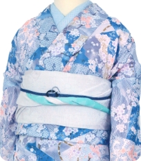 Examples of Small Size Kimonos (150 cm or shorter)