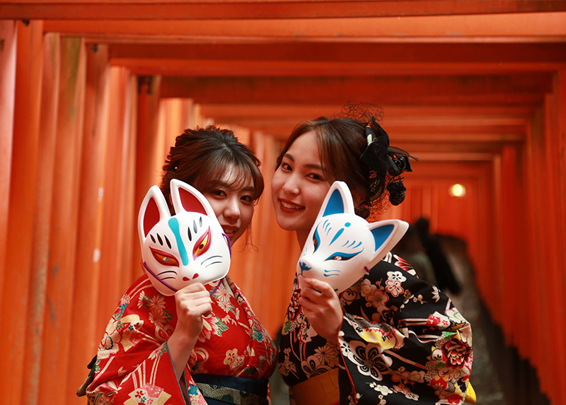 Rental Kimono Okamoto - Fushimi Inari store
